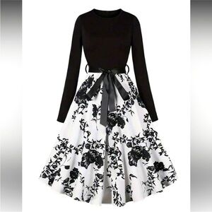 Vintage Floral Long Sleeve Belted Dress NEW 🏷️